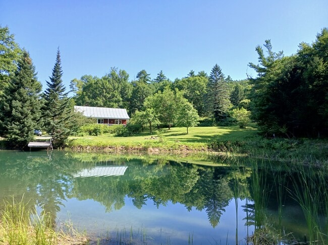 Beautiful house in the country - 115 Delta Dr