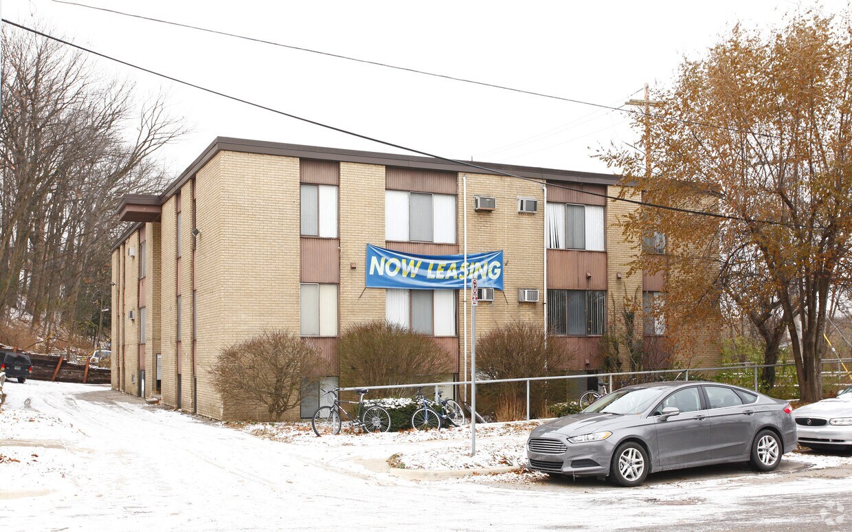 Foto principal - 1028 Fuller St