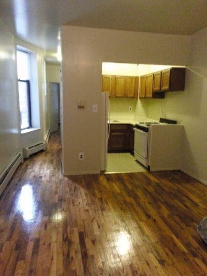 Foto del edificio - 1091 Gates Ave