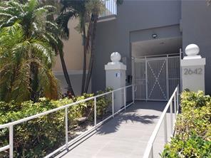 Foto del edificio - 2642 Collins Ave