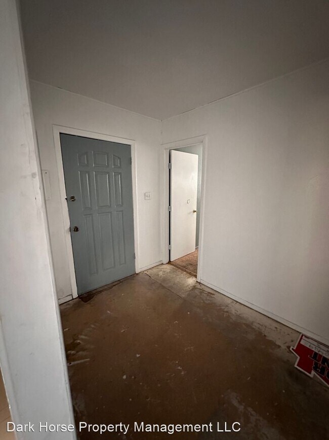 Building Photo - 3 br, 1 bath House - 118 Cottonwood
