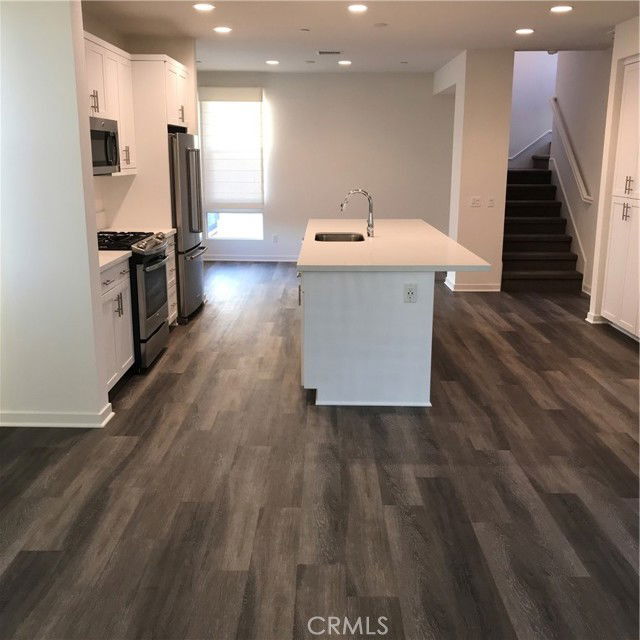 Building Photo - 789 Leeward Way