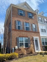 Building Photo - 524 Cobble Dr