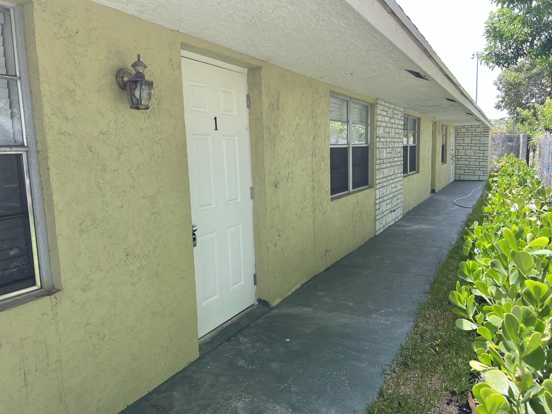 Foto principal - 1611 Johnson St