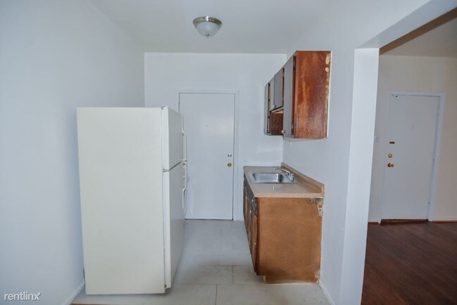 Foto del edificio - 931 W Sunnyside Ave