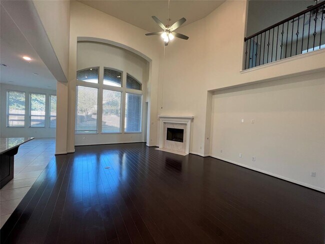 Foto del edificio - 345 Fannin Battleground Ln