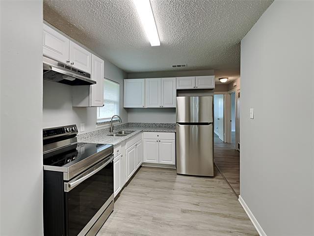 Foto del edificio - 4720 Kilpatrick Ave