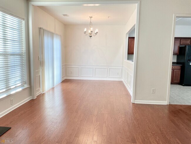 Building Photo - 1728 Fair Oak Way