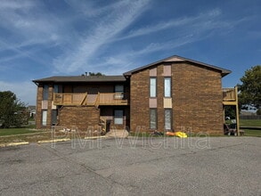 Building Photo - 6832 W Par Ln