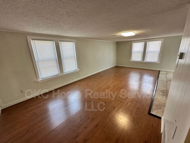 Foto del edificio - 2936 SW 50th St