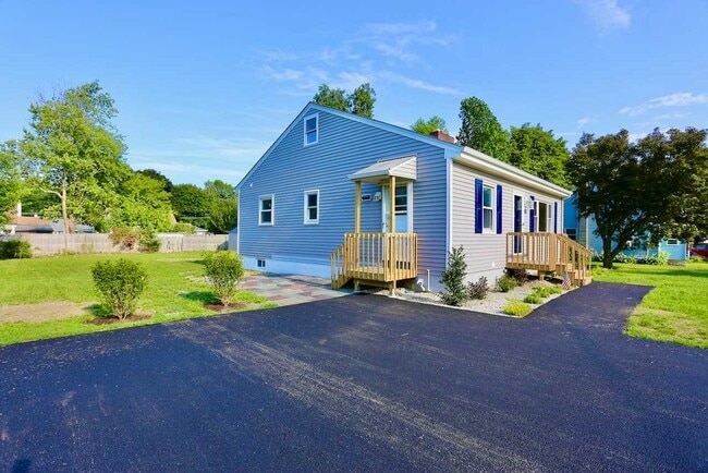 Building Photo - 146 Overlook Rd