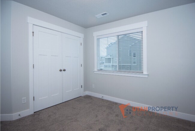 Building Photo - 14847 Garrison Ln