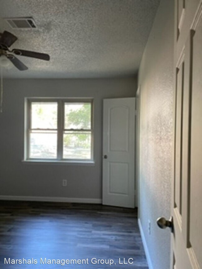 Building Photo - 3 br, 1.5 bath House - 814 W Atlanta St.