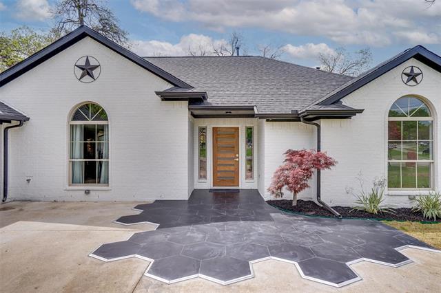 Building Photo - 10410 Country Club Dr