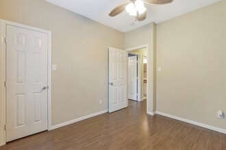 Building Photo - 74 S Wynnoak Cir