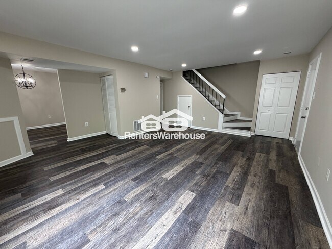 Foto del edificio - 7538 Woodbine Dr