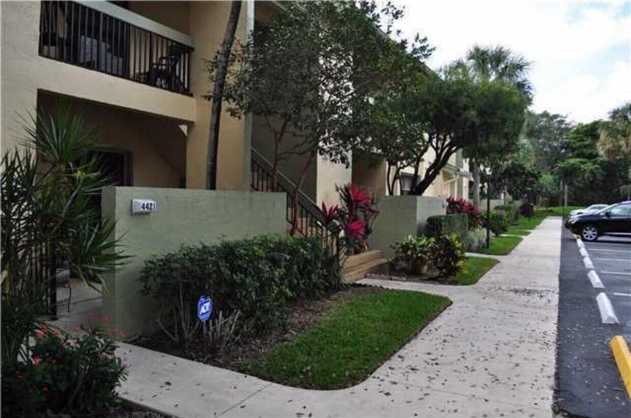 Foto principal - 4409 NW 22nd Rd