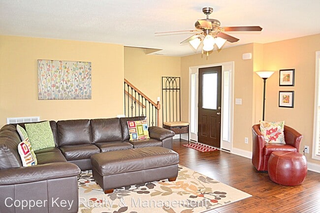 Building Photo - 3 br, 2.5 bath House - 201 John Duke Tyler