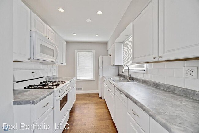 Foto del edificio - 3 br, 1 bath House - 4004 Fern St.