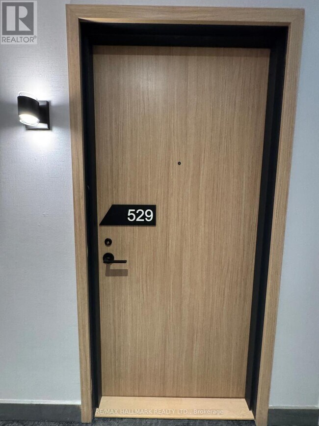 Photo du bâtiment - 35 Parliament St