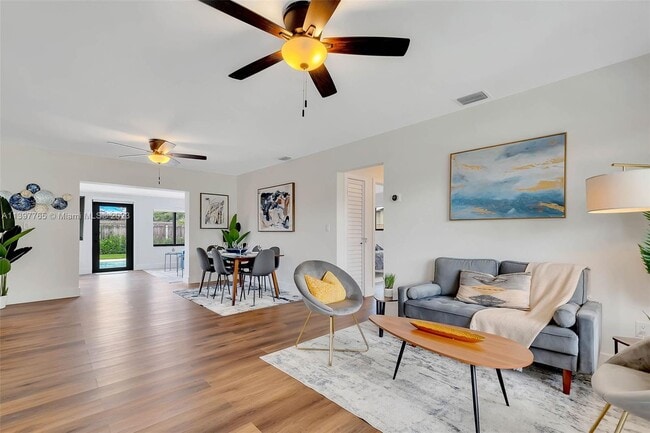 Foto del edificio - 3141 SW 20th St