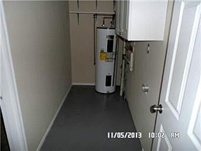 Foto del edificio - 5247 Darkmoor Ln