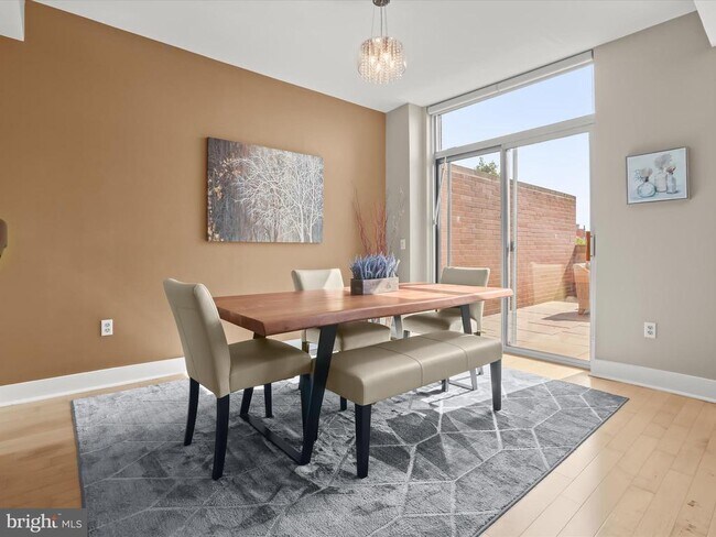 Foto del edificio - 1400 Lancaster St