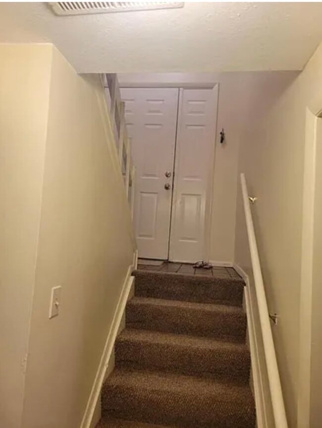 Foto del edificio - 1158 Magnolia St