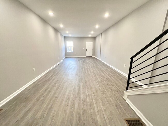 Building Photo - Anika Homes 3 Bedroom