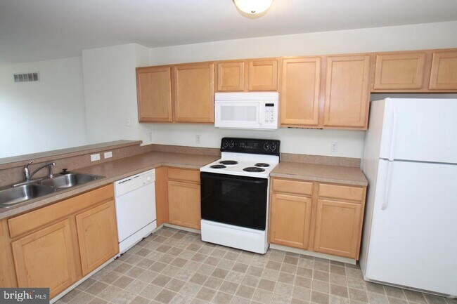 Foto del edificio - 219 E Sheldrake Cir