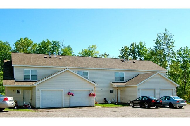 Foto del edificio - Westgate Townhomes