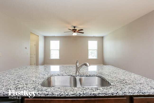Foto del edificio - 2442 Turnbury Glen Walk SW