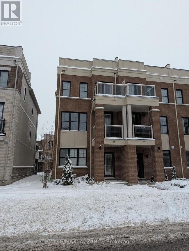 Building Photo - 19 Clarington Blvd