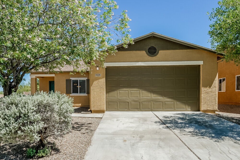 Foto principal - 8448 W Green Kingfisher Ln