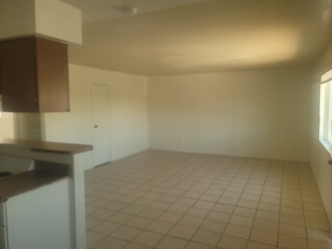 Foto del edificio - 4725 Convaire Ave