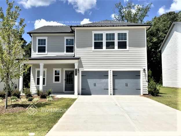 Building Photo - 2080 Boxwood Cir