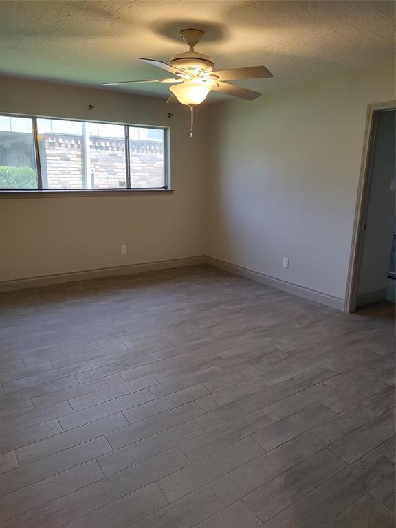 Foto del edificio - 7514 Fuchsia Ln