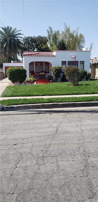 Foto del edificio - 8338 6th St