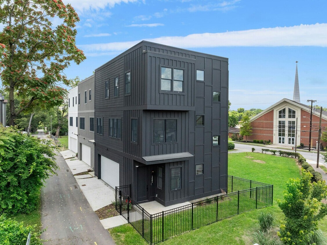 Foto principal - 1258 1st Ave S
