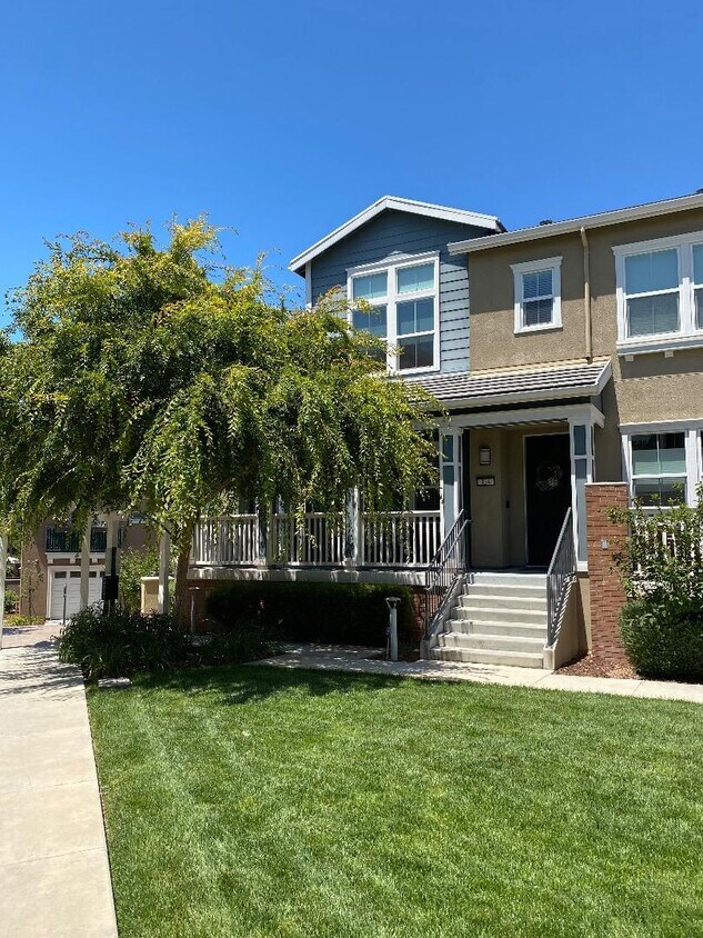 Foto principal - 434 McCown Ave
