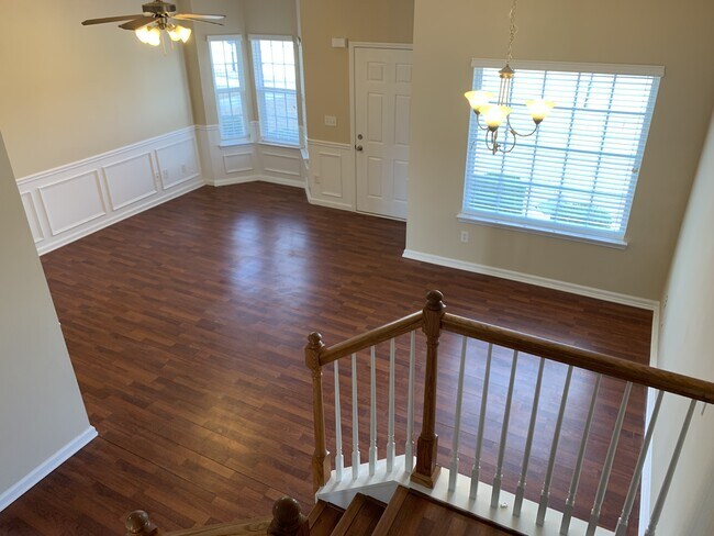 Foto del edificio - 2403 POLARIS Way SW