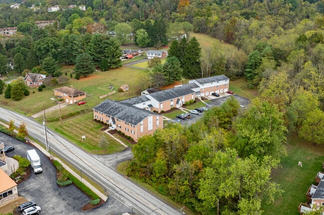 Aerial Photo - Penn Vista apartment