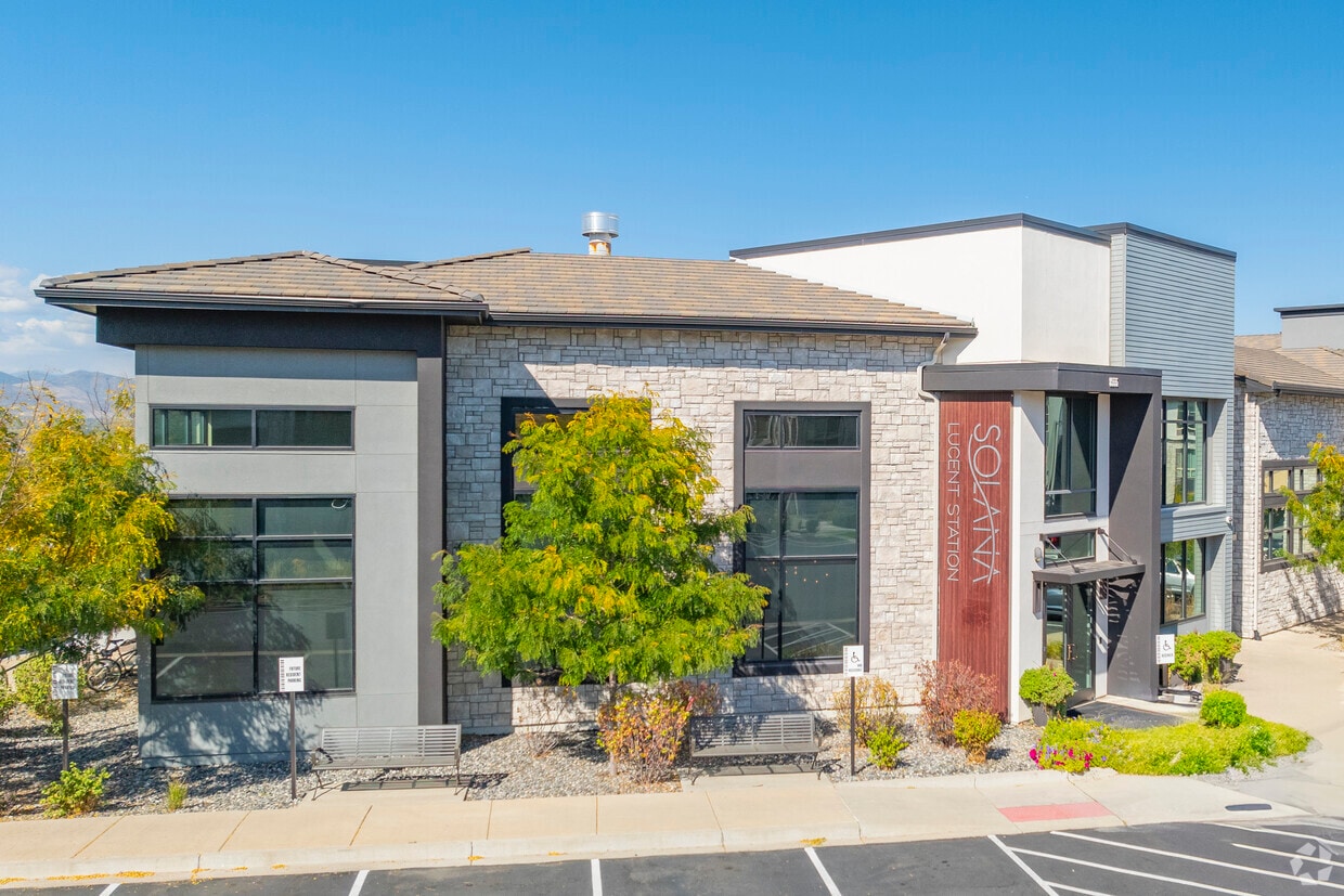 Solana Lucent Station - 8555 Belle Dr Highlands Ranch, CO 80129 |  Apartments.com