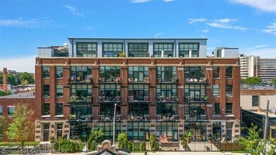 Building Photo - 444 W Willis St