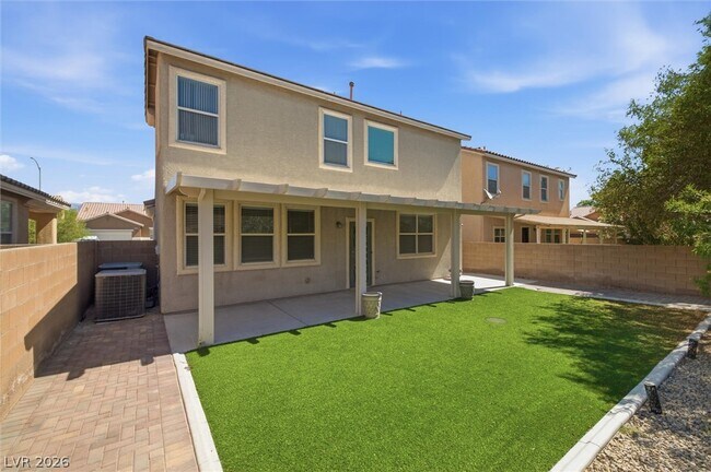 Building Photo - 321 W Arrowbird Ave