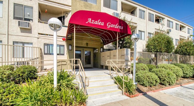 Foto del edificio - Azalea Garden Apartments