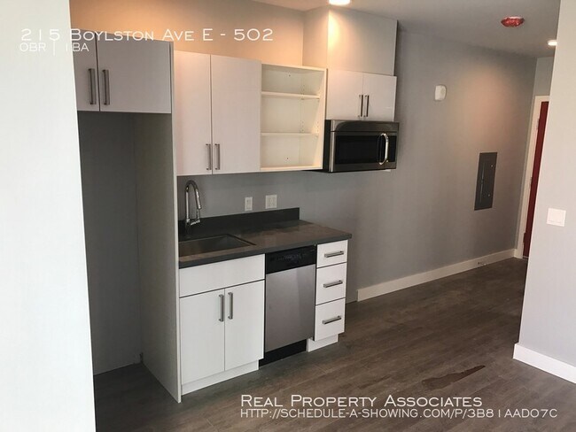 Foto del edificio - Cap Core Living!