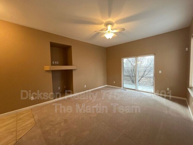 Building Photo - 5615 Crescent Hill Way