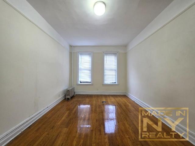 Primary Photo - 1 bedroom in WOODHAVEN NY 11421