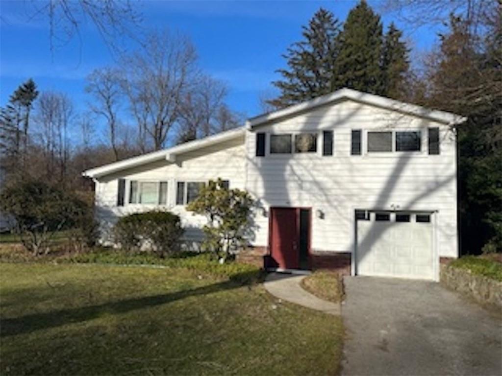 Primary Photo - 423 Springvale Rd